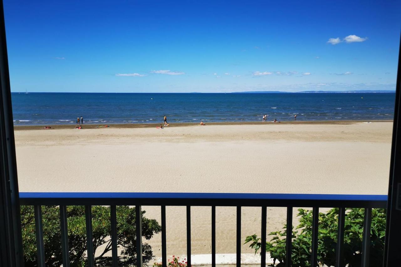 La Residence Vue Mer Les Pieds Dans L'Eau Le Grau-du-Roi Extérieur photo