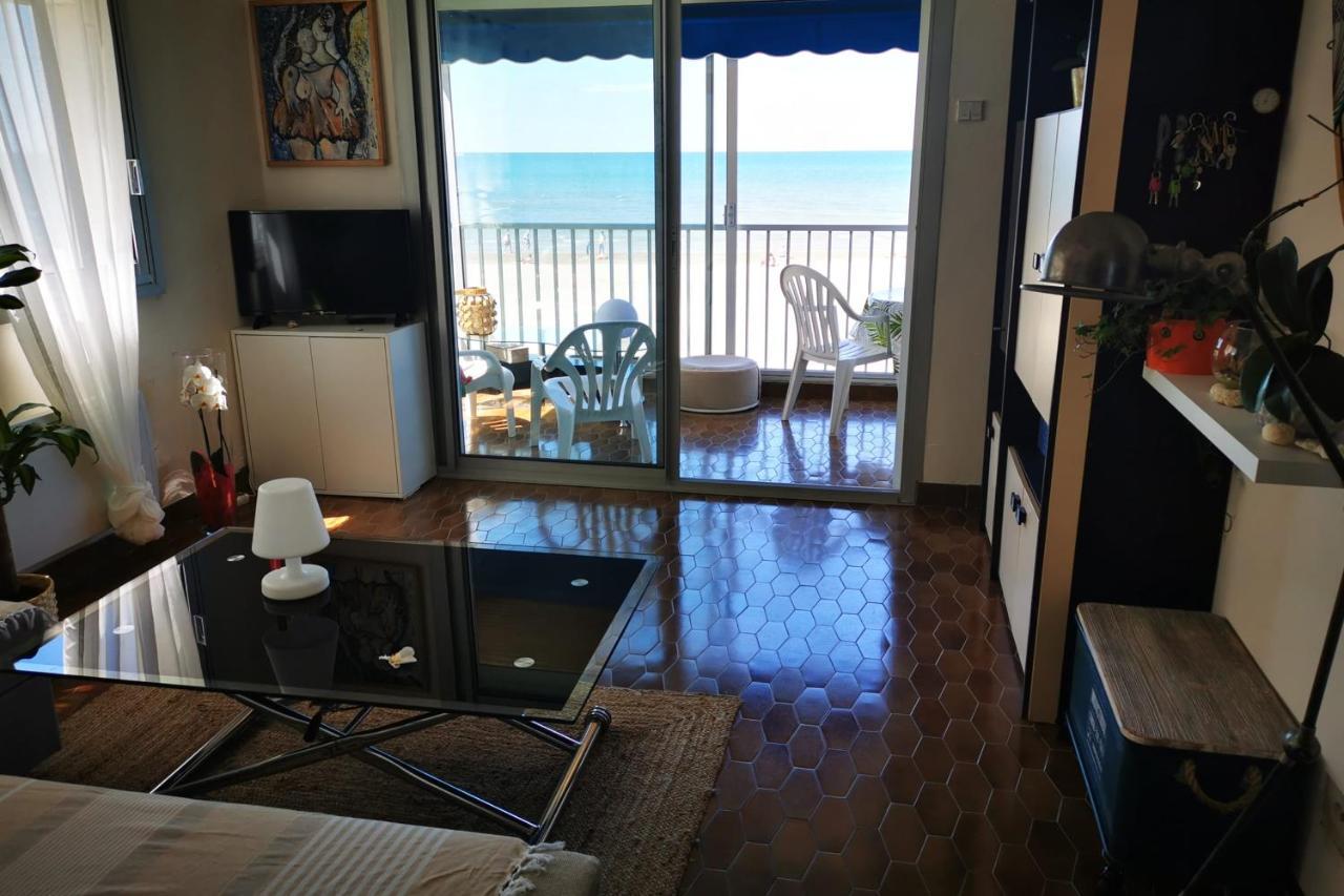 La Residence Vue Mer Les Pieds Dans L'Eau Le Grau-du-Roi Extérieur photo